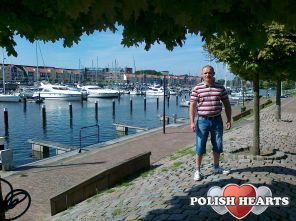nikos1200 nikos1200